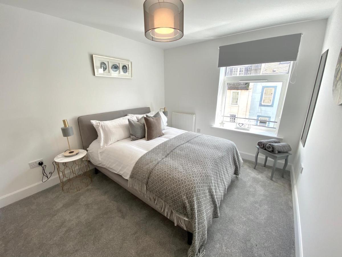 High Street, Stylish City Centre Apartment, 3 Bed Perth Exterior photo
